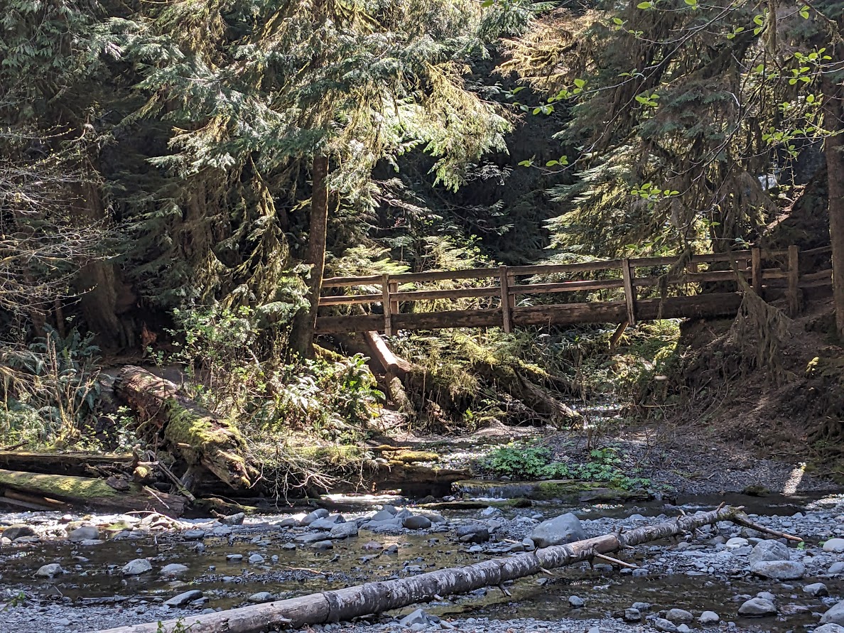 A healthy snack before hiking to Marymere Falls near Port Angeles